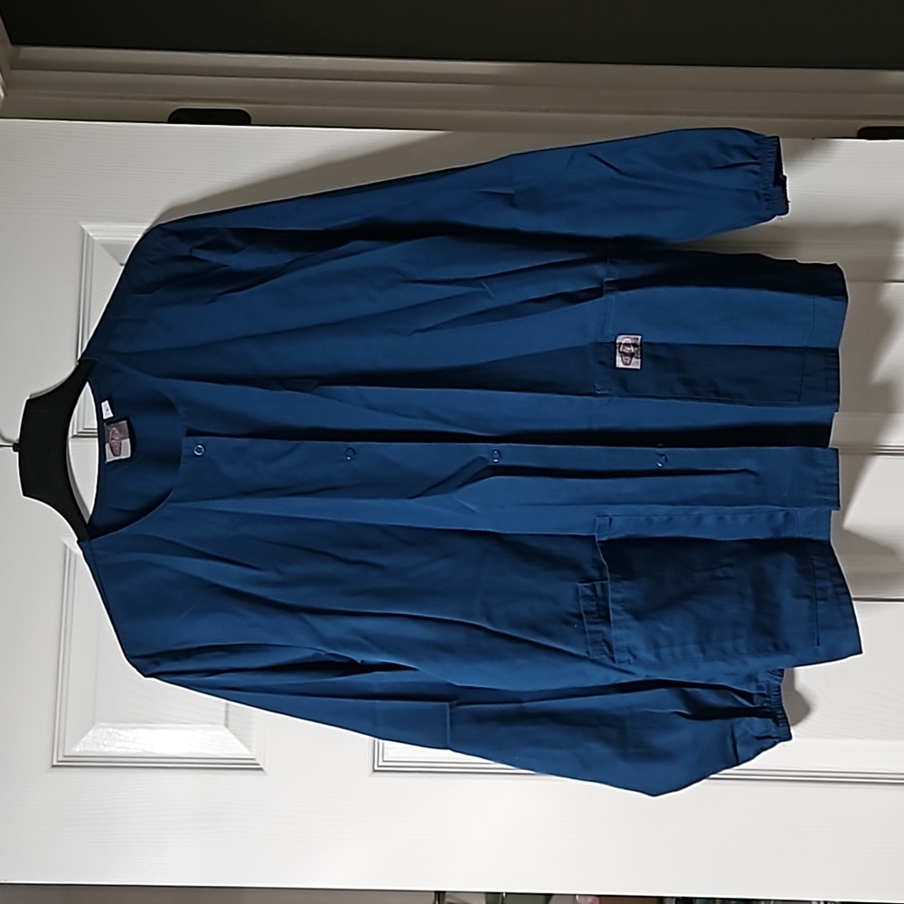 Scrub jacket by Landau